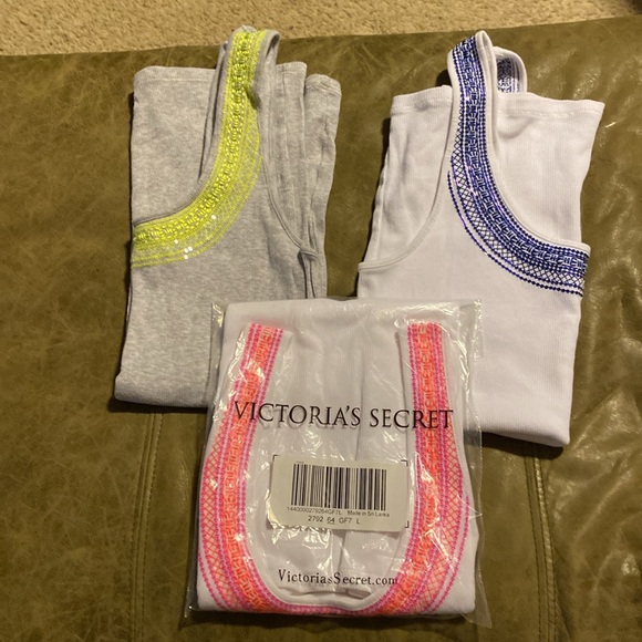 (3) Victoria’s Secret The Tee Shop Embroidered Tank Tops Sz L - Picture 8 of 8